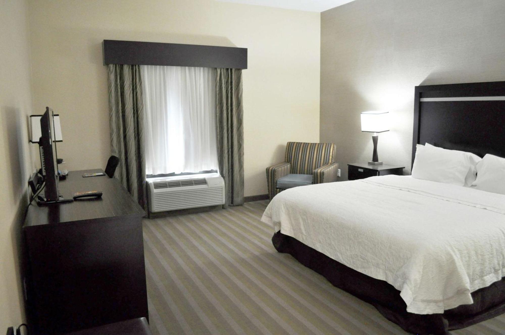Hampton Inn & Suites Toledo/Westgate Exterior foto